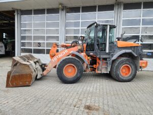 Hitachi ZW180 2011 wiellader